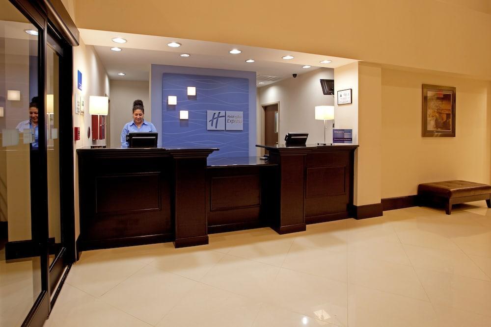 Holiday Inn Express Hotel & Suites Hope Mills-Fayetteville Airport By Ihg Luaran gambar